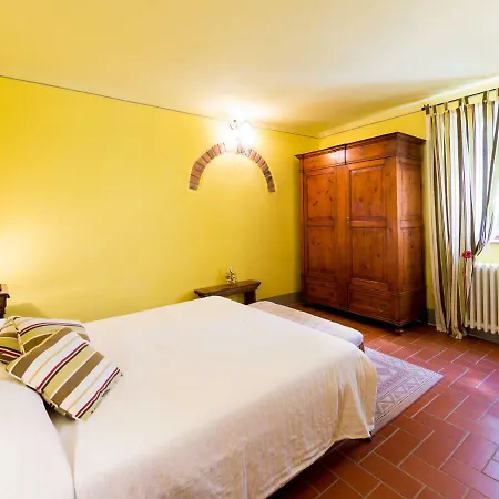Locazione Turistica Poggio Oliveto *