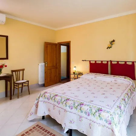 Locazione Turistica Poggio Oliveto *